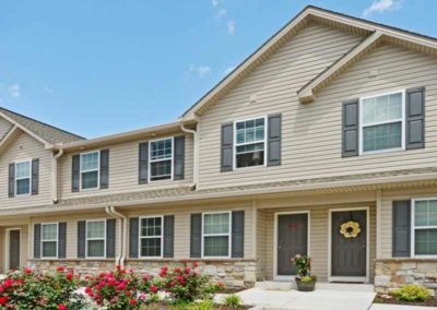 Harrisburg townhomes for rent, Harrisburg, Townhomes, Building at Townhomes at Paxton Creek in Harrisburg, PA